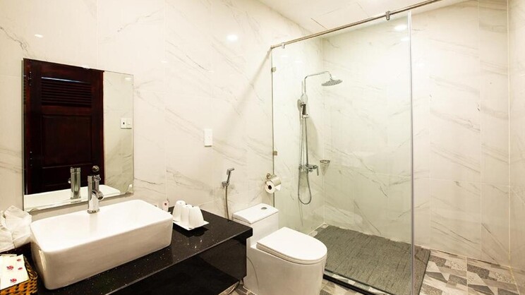 Golden Coast Resort and Spa